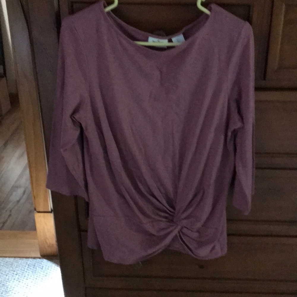 tie bottom detail shirt